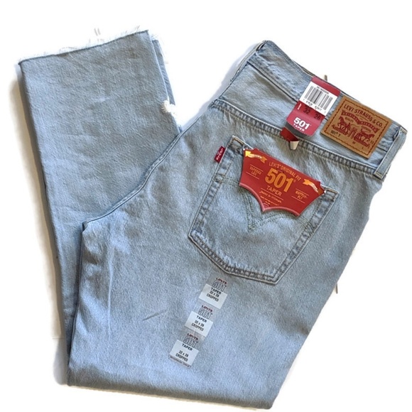 NWT Levi's 501 Taper Raw Hem Embroidered Jean sz32 - Picture 3 of 7